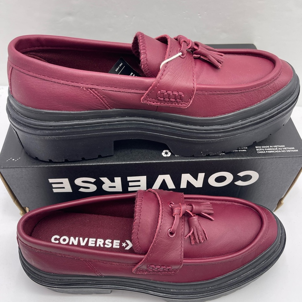Converse Women's Burgundy Platform Loafers - Picture 2 of 16
